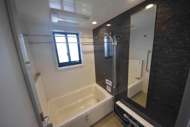 バス・シャワールーム　※別部屋参照