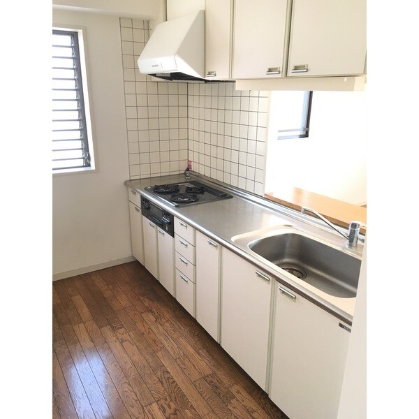 キッチン　※別部屋参考写真