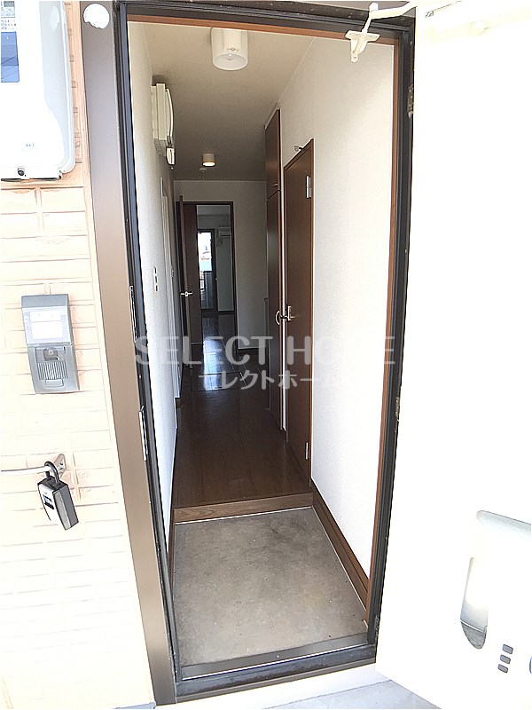 玄関　シンプルで使いやすい玄関です