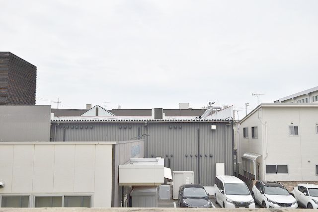 眺望　日当たりのいいバルコニー