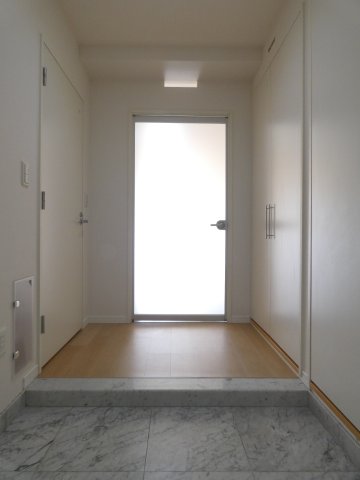 玄関　玄関※別部屋参考写真