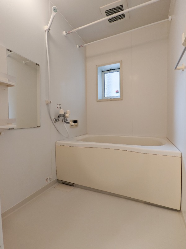 バス・シャワールーム　図面と現状に相違がある場合には現状を優先