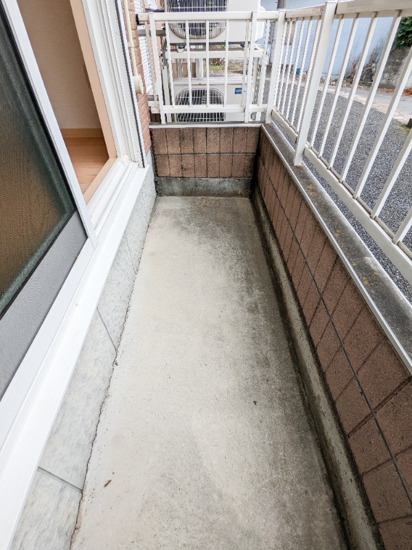 バルコニー　図面と現状に相違がある場合には現状を優先