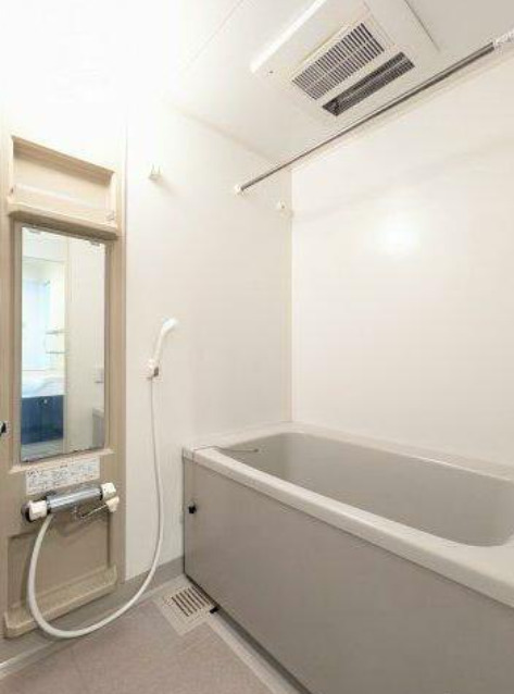 バス・シャワールーム　※別部屋参考写真