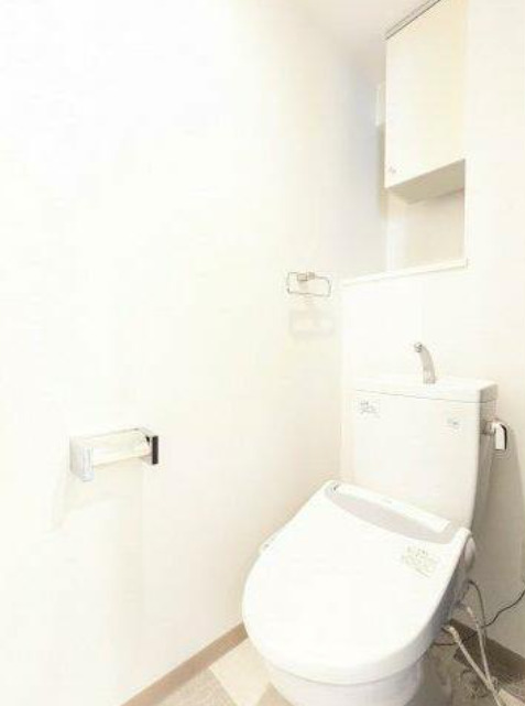 トイレ　※別部屋参考写真