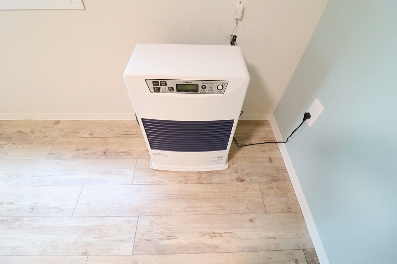 その他　経済的な灯油暖房です♪