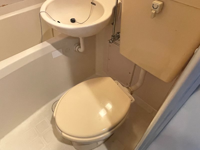 トイレ　別号室参考写真