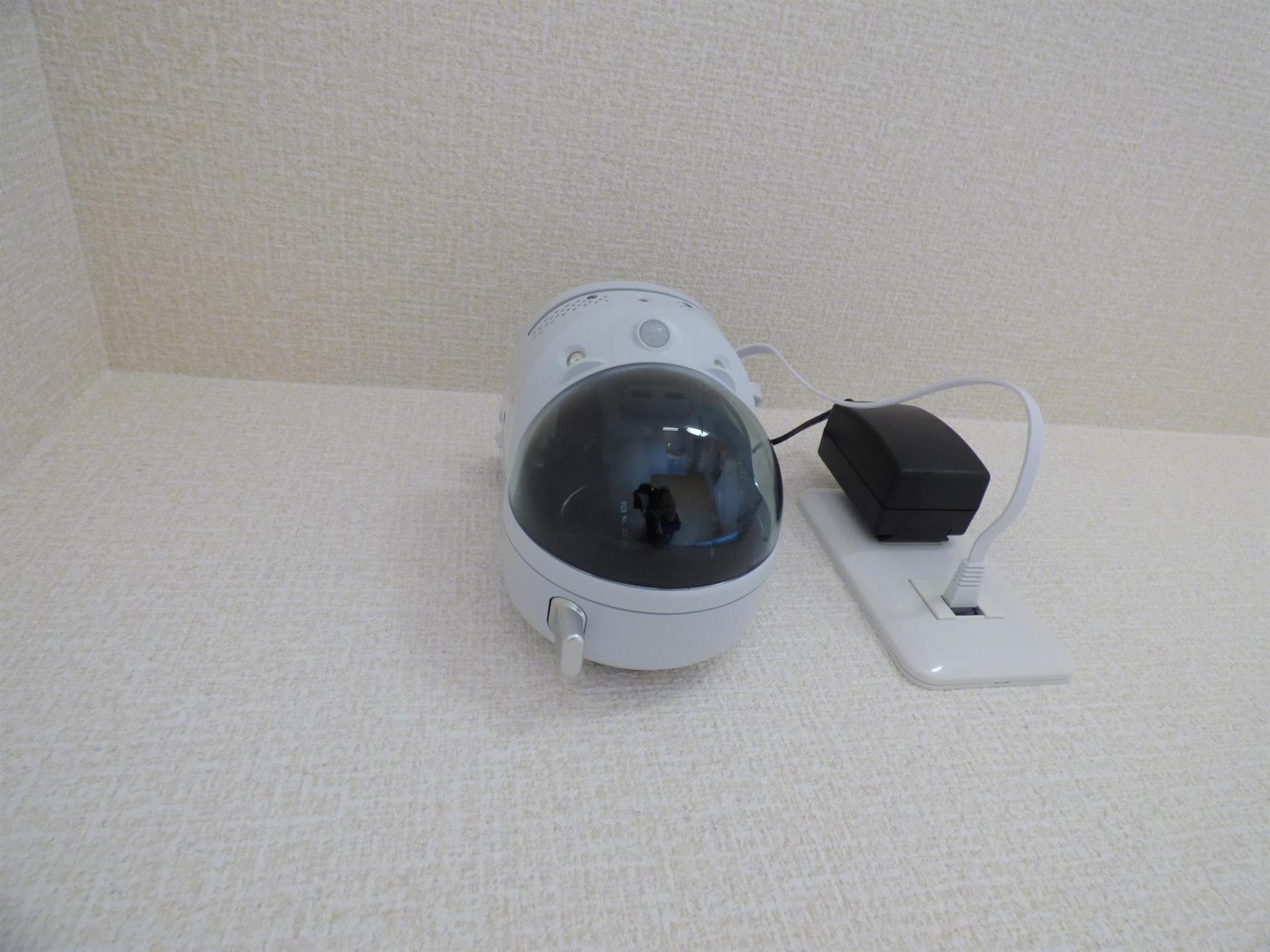 居室・リビング　お留守番カメラ