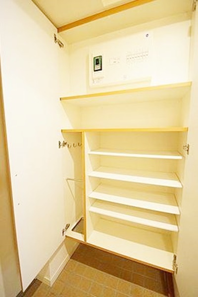 玄関　【人気！おすすめ物件！！】お問い合わせはお早めに♪