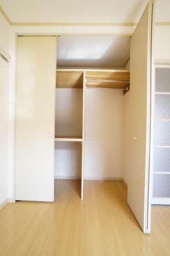 収納　クローゼット