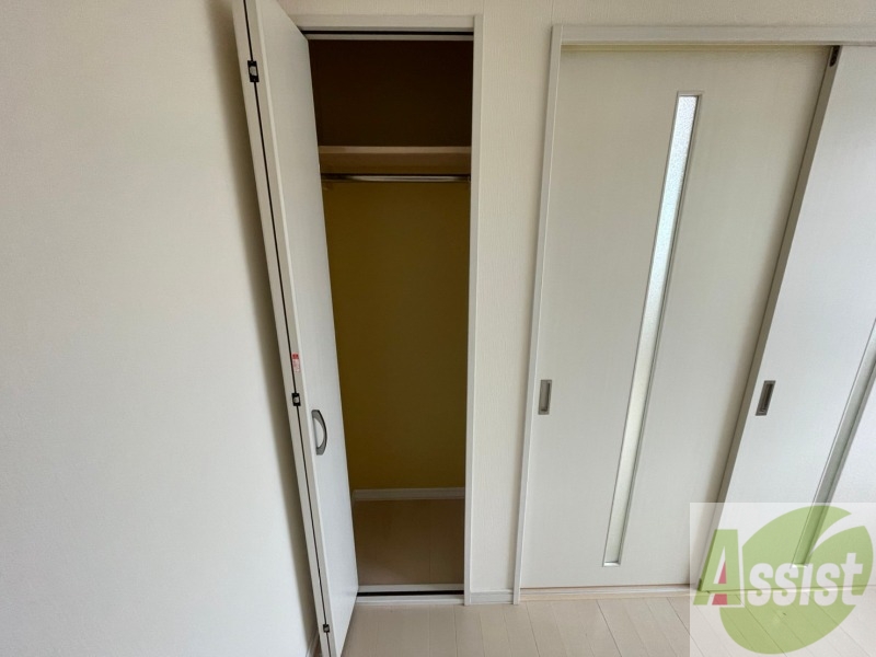 収納　寝室のクローゼットにもたくさん収納出来ますね！