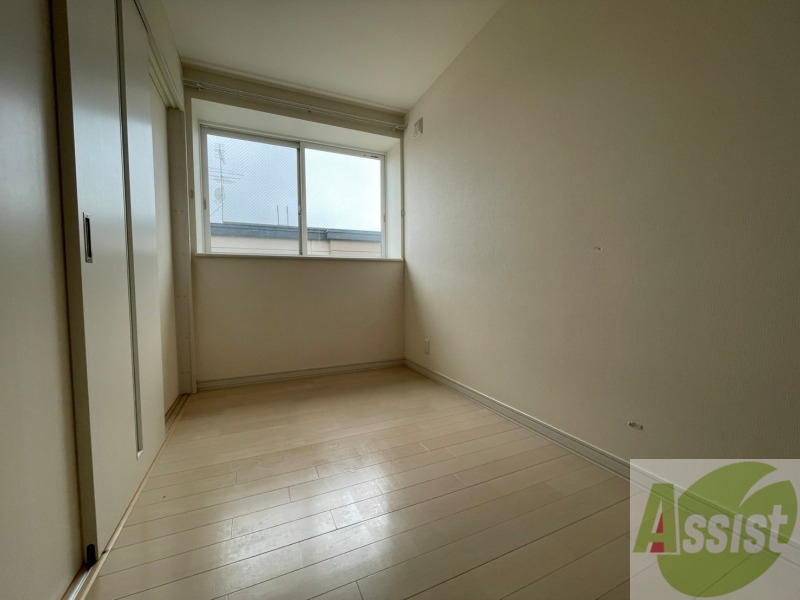 その他部屋・スペース　寝室です。部屋をどう使うかはあなた次第です！