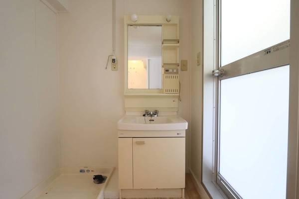 洗面設備　ビレッジハウスの同一物件・同一タイプの間取りの写真です