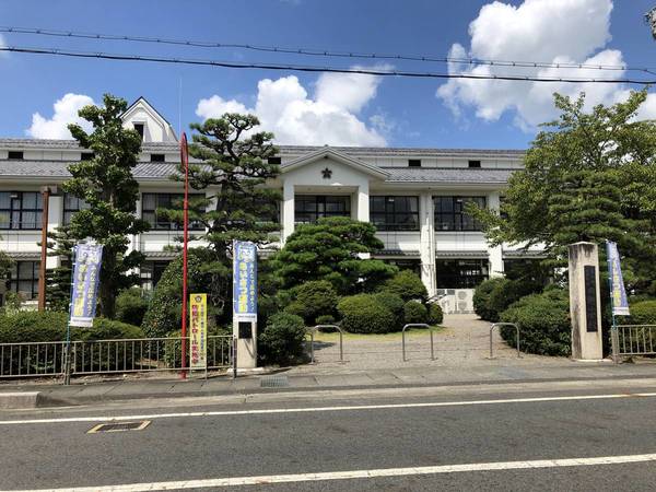 小学校　町立日野小学校（小学校）まで400m
