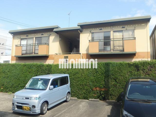 建物外観　２階建てコーポです