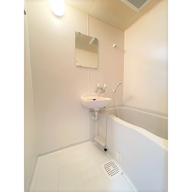 バス・シャワールーム　ユニットバス