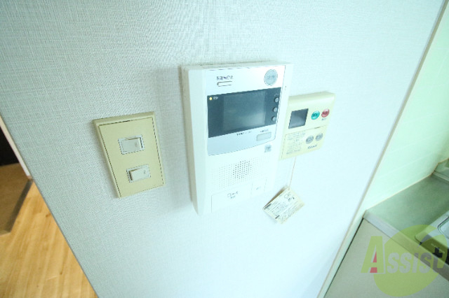 その他設備　エアコン備え付けです。