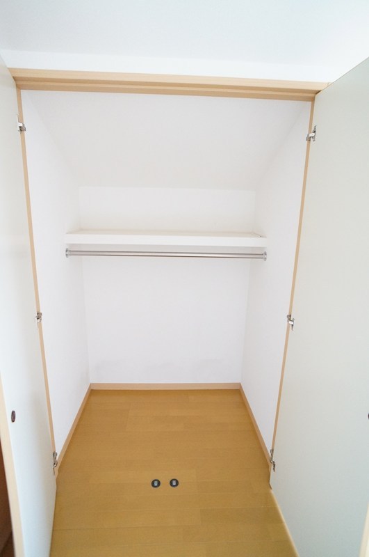 収納　衣類をスッキリ収納できるクローゼット。