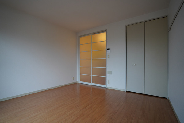 居室・リビング　１階のお部屋