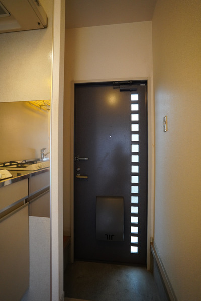 玄関　１階のお部屋