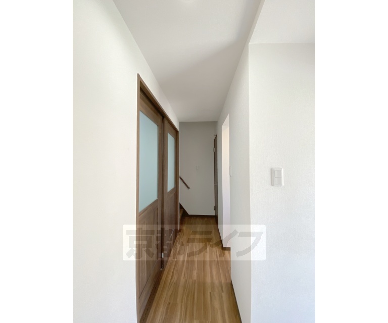 その他部屋・スペース　玄関から見たところです。