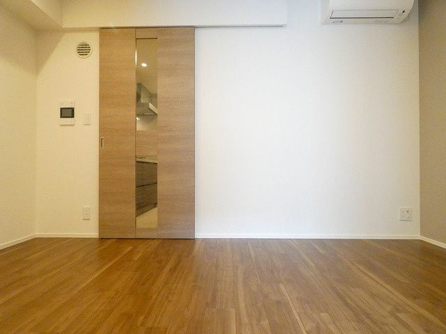 居室・リビング　参考写真です