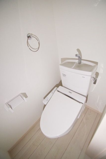 トイレ　★お部屋探しはタウンハウジング稲田堤店まで★