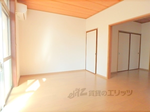 居室・リビング　洋室