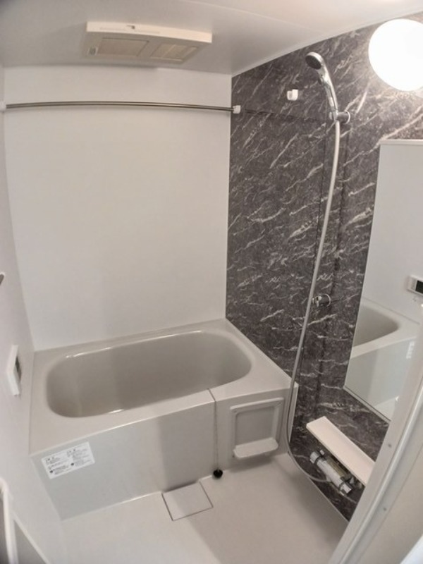 バス・シャワールーム　図面と現状に相違がある場合には現状を優先