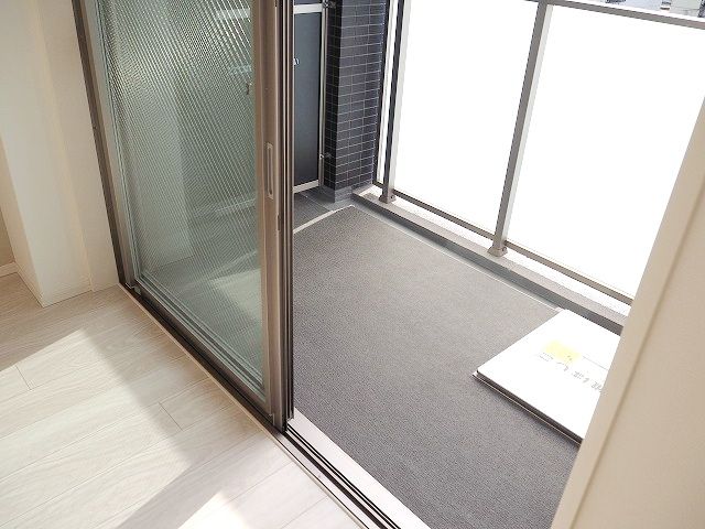 バルコニー　バルコニー