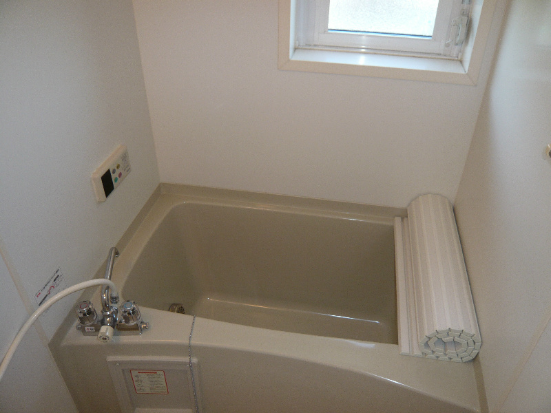 バス・シャワールーム　写真は201号室
