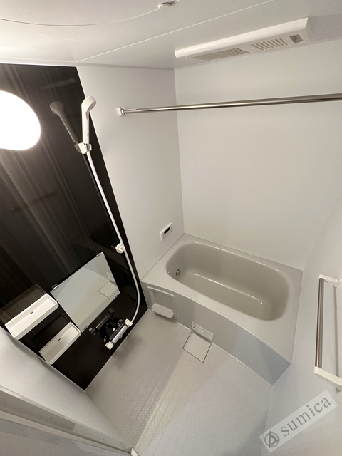 バス・シャワールーム　追い炊きバスです（＾＾♪