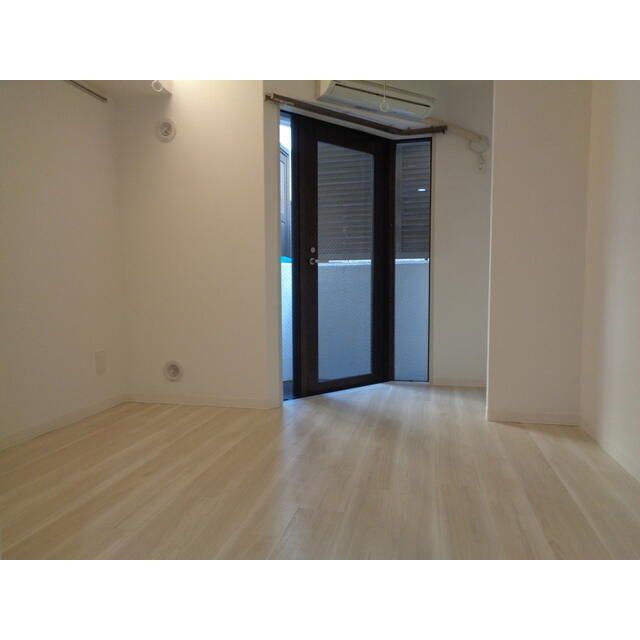 居室・リビング　LINEでのお問い合わせもお待ちしております♪