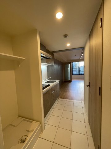 玄関　※別部屋参考写真