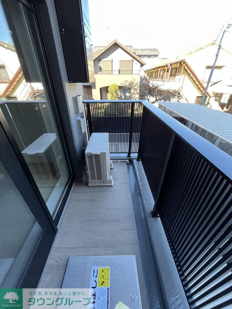 バルコニー　駐車場