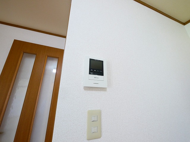 セキュリティ　モニター付きインターホーン