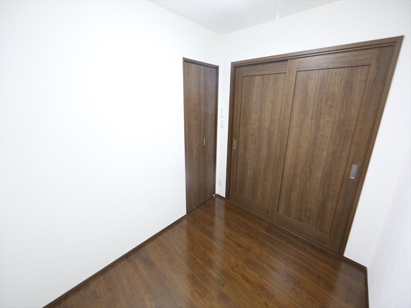 その他部屋・スペース　洋室3.7帖　クローゼット付（収納充実してます）