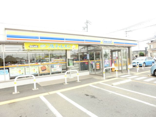 コンビニ　ミニストップ八街おおぎ店（コンビニ）まで1413m