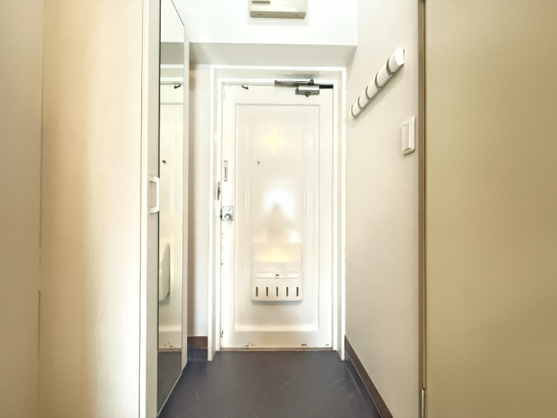 玄関　別号室