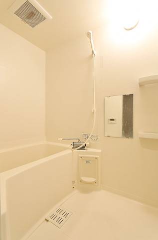 バス・シャワールーム　一日の疲れを癒して下さい