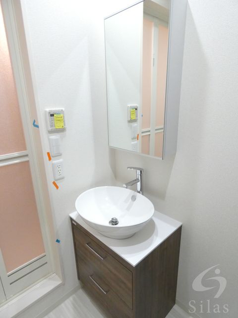 洗面設備　同仕様