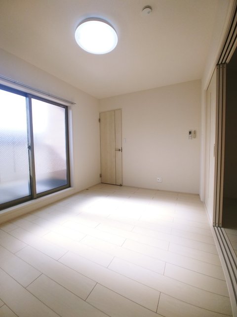 居室・リビング　同仕様