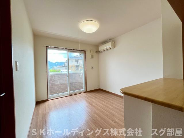 居室・リビング　リビング