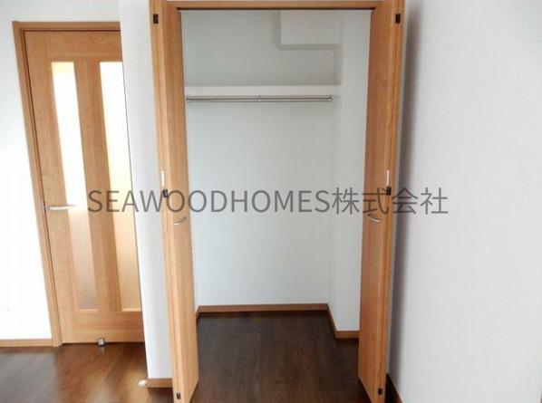 収納　お気に入り服を並べて。整理整頓が楽しくなる。