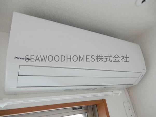 その他設備　エアコン標準装備。一年中快適な室温で過ごせる。