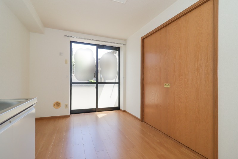 居室・リビング　図面と現状に相違がある場合には現状を優先