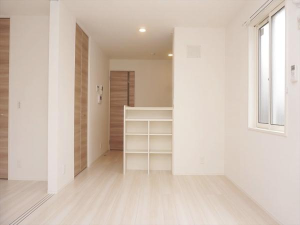 居室・リビング　内装