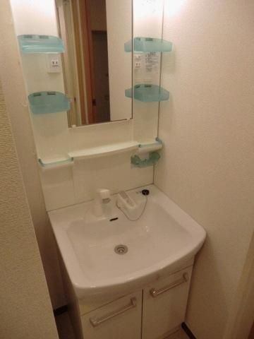 洗面設備　女性にうれしいシャンプードレッサー