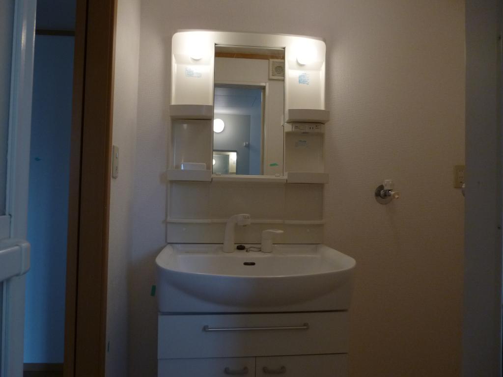 洗面設備　洗髪洗面化粧台