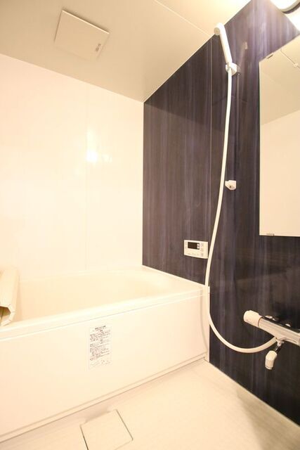 バス・シャワールーム　※別室の参考写真の為、現況優先です。